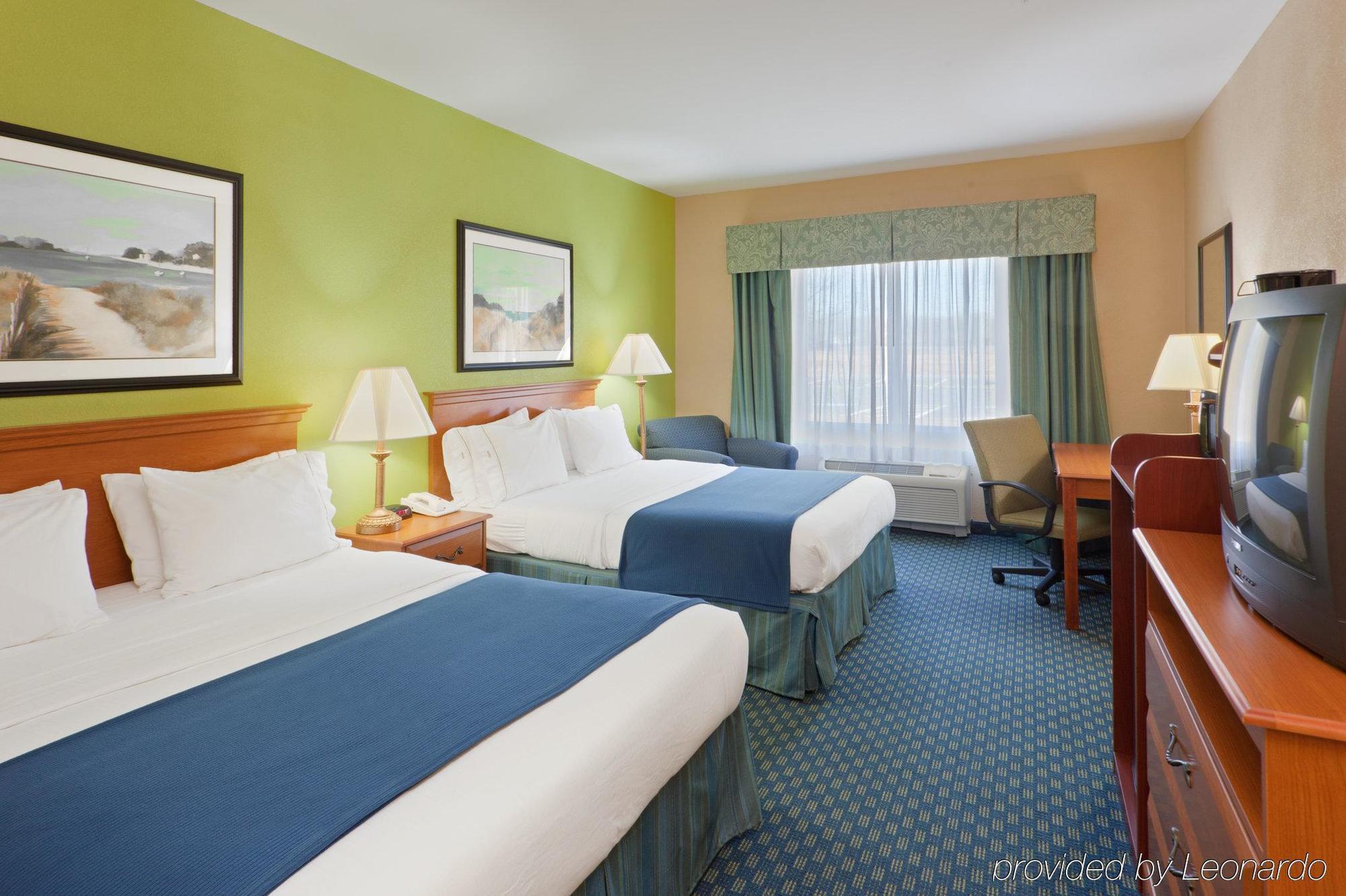 Holiday Inn Express Hotel & Suites Salisbury - Delmar By Ihg Zimmer foto