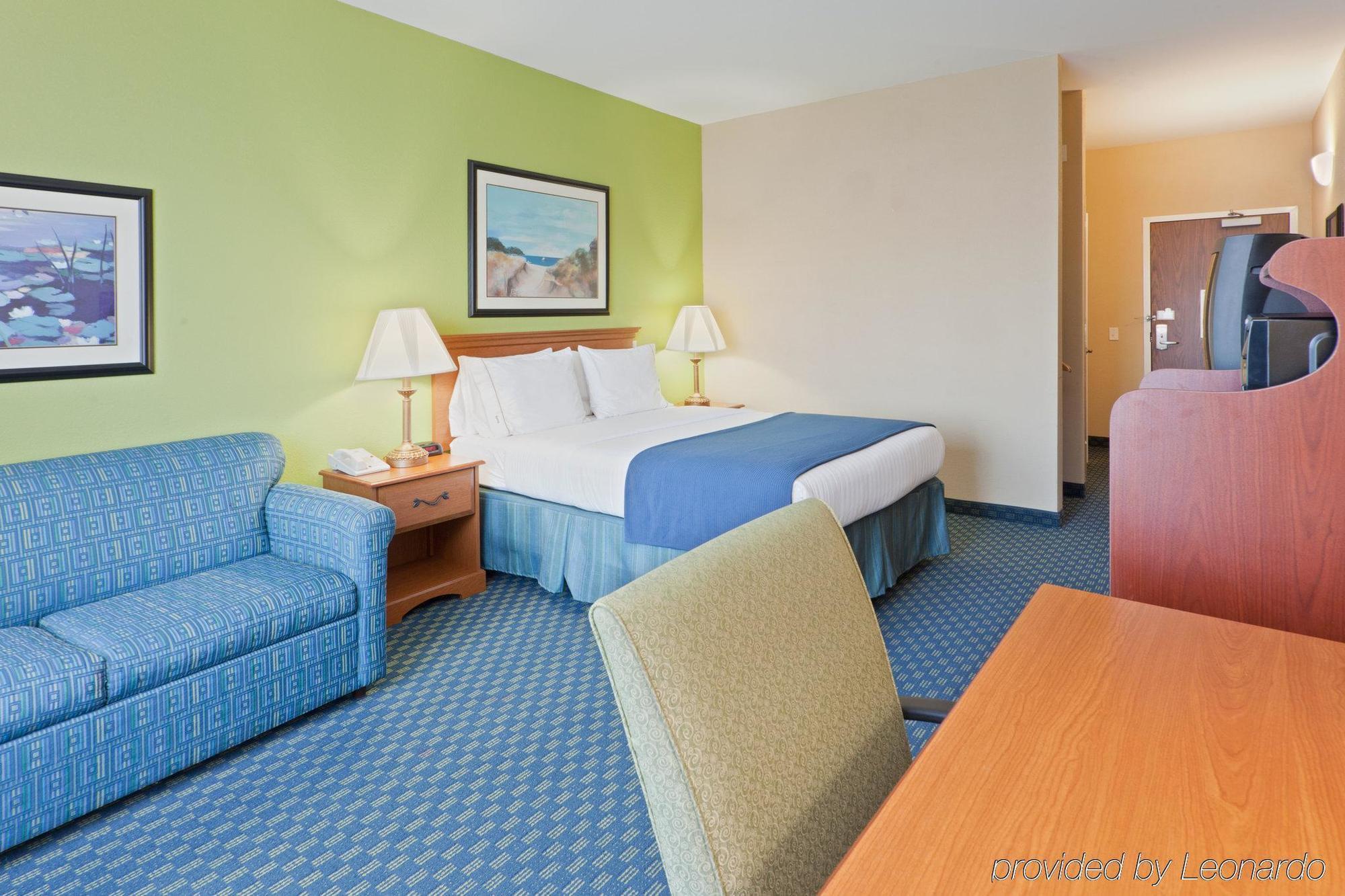 Holiday Inn Express Hotel & Suites Salisbury - Delmar By Ihg Zimmer foto